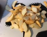Une image de l'étape 9 de Clafoutis aux pommes et vanille à la farine de châtaigne corse.