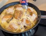 Foto del paso 5 de la receta: Pollo con puerros y champiñones