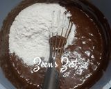 A picture of step 2 of Banana Chocolate Loaf.