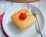 Foto langkah ke 5 dari resep Condensed Milk Cotton Cake.