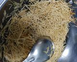 A picture of step 1 of Spicy wheat sewai.