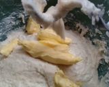 Foto langkah ke 2 dari resep Hotdog Buns.