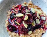 A picture of step 4 of Cherry Bakewell Oats.