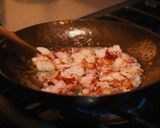A picture of step 2 of Bacon jam burger.