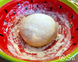 Foto del paso 4 de la receta: 14.🥖Pan árabe con aceitunas rellenas y hierbas provenzales