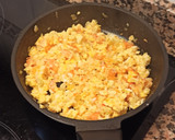 Foto del paso 2 de la receta: Huevos Pericos