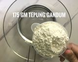 Gambar langkah 1 resipi Scones.