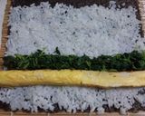 Foto langkah ke 3 dari resep Nasi Sushi Simpel.