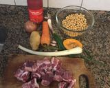 Foto del paso 1 de la receta: Garbanzos con carne de cerdo