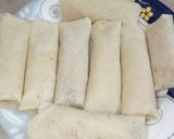 A picture of step 6 of Chicken Spring Roll.