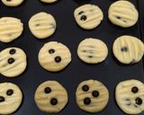 Foto langkah ke 4 dari resep Butter cookies renyah tanpa telur.