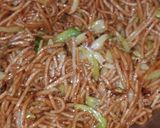 चाऊमिन (chowmein recipe in hindi) रेसिपी चरण 4 फोटो