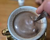 Foto langkah ke 3 dari resep Tsokolate Filipino Hot Chocolate.