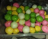 Foto langkah ke 6 dari resep Bola susu warna warni.