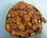Foto langkah ke 3 dari resep Chicken and Tofu with Homemade Teriyaki Sauce.