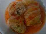 Sawi gulung kuah pedas