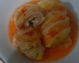 Foto langkah ke 6 dari resep Sawi gulung kuah pedas.