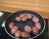 Foto del paso 1 de la receta: Choricitos a la sidra con miel