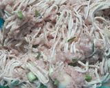 Hình bước làm 1 của món Bánh phở cuốn thịt nướng