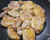Foto del paso 3 de la receta: Solomillo con Salsa de Vino Tinto y Champiñones