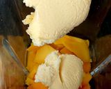 A picture of step 2 of My Mango Smoothies with Ice.
