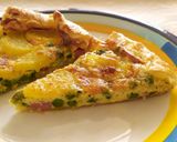 Foto del passaggio 6 della ricetta Torta Salata con piselli, wurstel, formaggio e patate