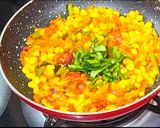 A picture of step 5 of Egg shakshuka.