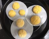 Hình bước làm 4 của món BÁNH BÍ ĐỎ NHÂN THỊT (blw)