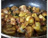 A picture of step 5 of Mushroom Pepper Fry.