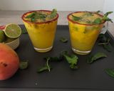 A picture of step 4 of Mango mojito.