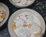 A picture of step 5 of Dahi Bade(bare).