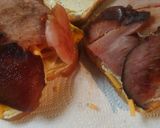A picture of step 3 of Hammy Eggs Sandwich.