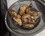 Foto langkah ke 1 dari resep Ayam Kecap Cabe Ijo.