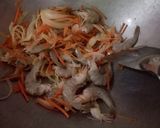 Foto langkah ke 5 dari resep Udang asam manis.