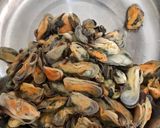 Foto langkah ke 1 dari resep Kerang Saus Tiram.