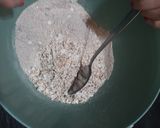 Foto del paso 1 de la receta: Cookies de harina integral, avena y cacao