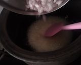 A picture of step 5 of Lasuni Dal Palak Khichdi.