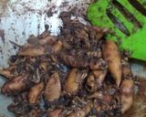 Foto langkah ke 3 dari resep Cumi Bumbu Hitam.