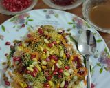 चटपटी खस्ता मठरी चाट (Chatpati Khasta Mathri chaat recipe in hindi) रेसिपी चरण 4 फोटो