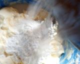 A picture of step 5 of Milky cincin.