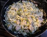 Foto del paso 5 de la receta: Mollejas a la crema de vegetales con fettuccini