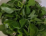 Foto langkah ke 1 dari resep Sayur Bayam.