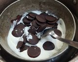 عکس مرحله 1 از دستور مونته گاناش شکلات تلخ