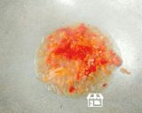รูปขั้นตอนการทำที่ 4 ของ ผัดฉ่าไข่นกกระทากับอกไก่ทอด