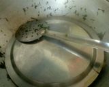 A picture of step 4 of Chane ka saag.