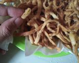Foto langkah ke 6 dari resep Stik Bawang.