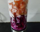 A picture of step 1 of Dragon fruit And Watermelon Lassi.