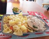 Foto del paso 5 de la receta: Pollo al pimentón con salsa de camarones y pasta🦐🍗
