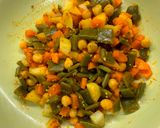 Foto del paso 2 de la receta Verduras al vapor con garbanzos