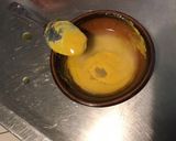 Une image de l'étape 2 de Marinade moutarde aigre douce olive citron nigelle.